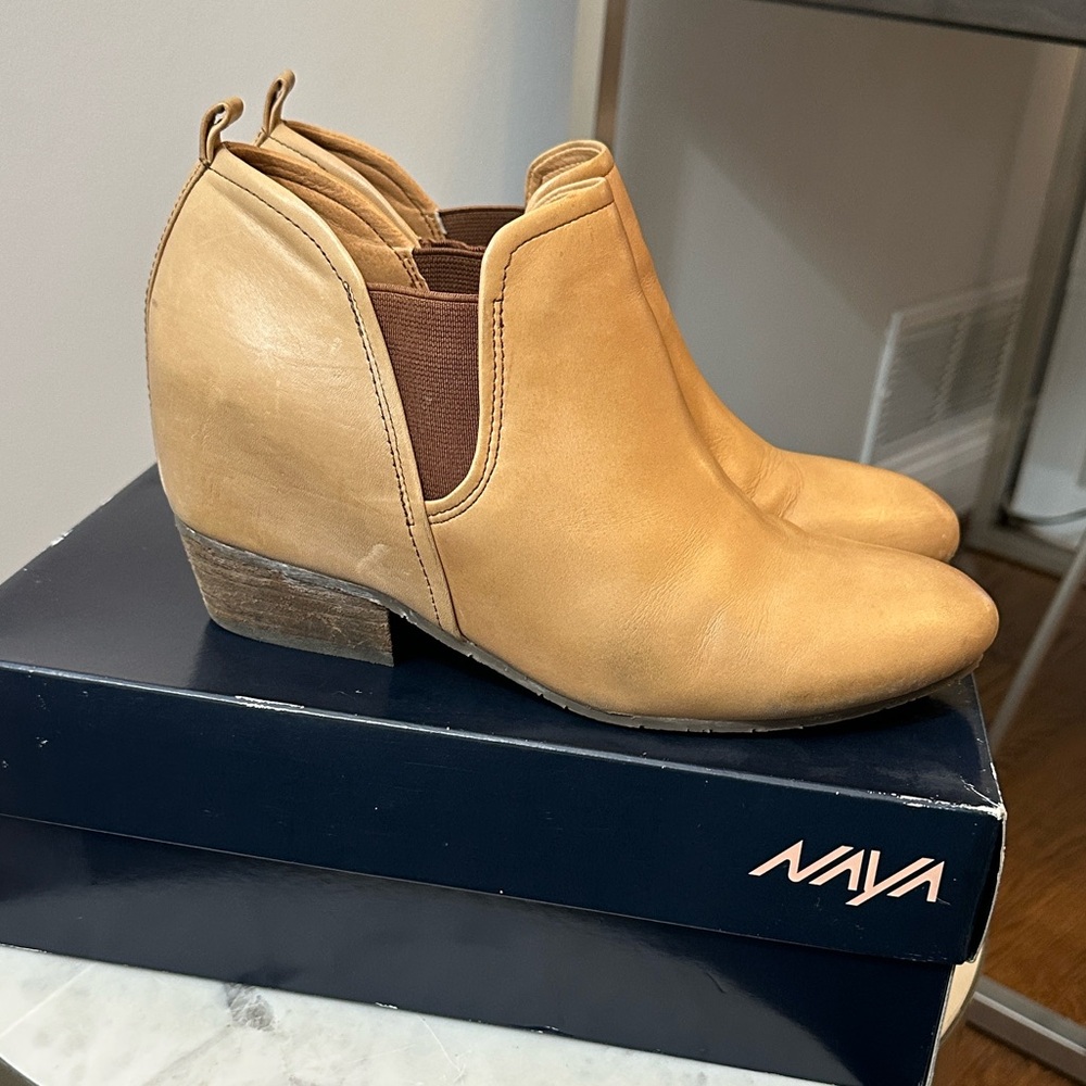 Naya Tan Leather Ankle Boots